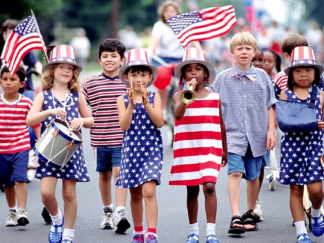 The 2015 Sleepy Hollow 4th Of July Parade  Which Features Floats