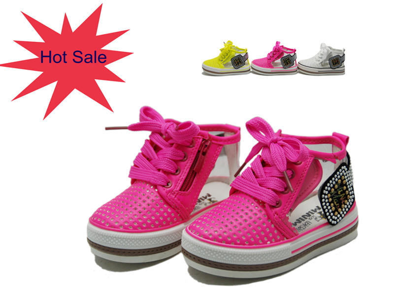 Kids Tennis Shoes Girls Sneakers Clipart   Free Clip Art Images