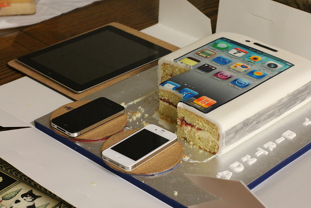 Iphone Cake   Flickr   Photo Sharing