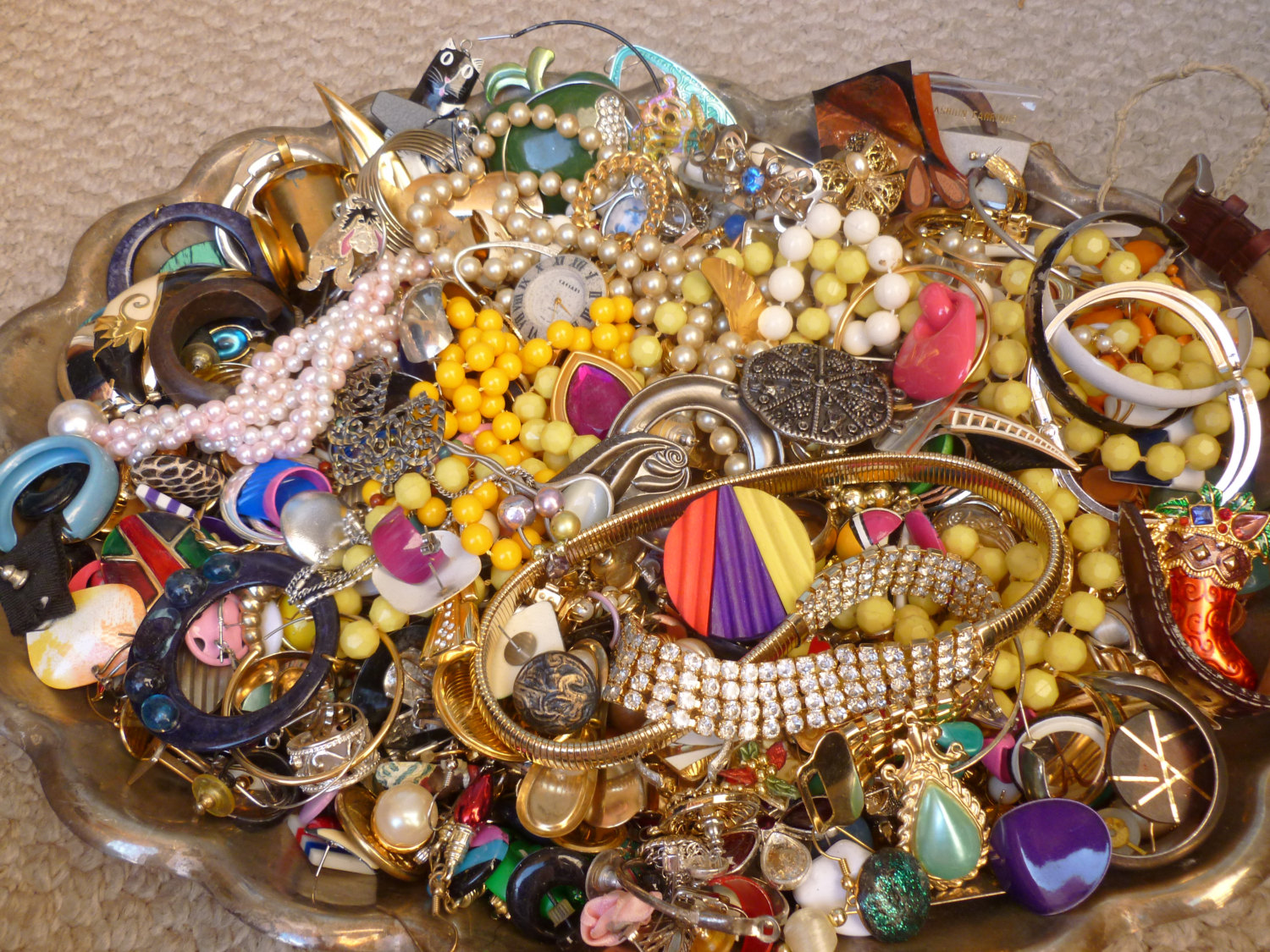 Pile Of Jewelry Pile Of Jewelry