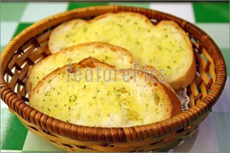 Garlic Bread Clip Art Picture Of Garlic Bread In A