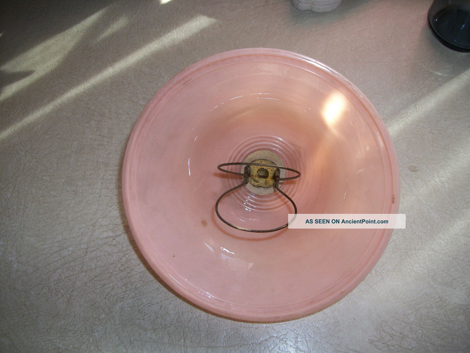 Hard Plastic Clip On Pink Lamp Shade Ceiling Art Deco Lamps Photo 1