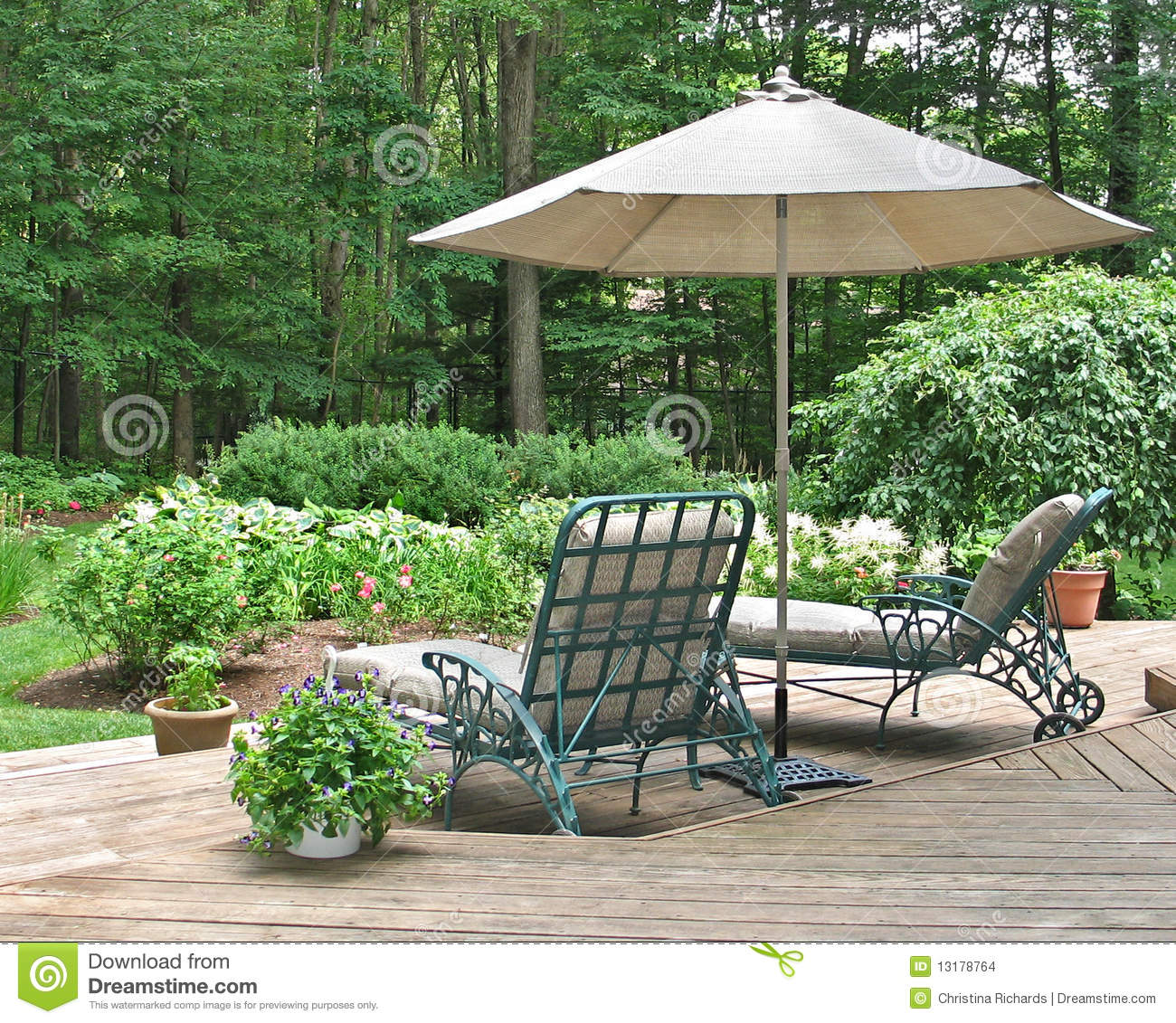 Lounge Chairs Under Patio Umbrella Stock Images   Image  13178764