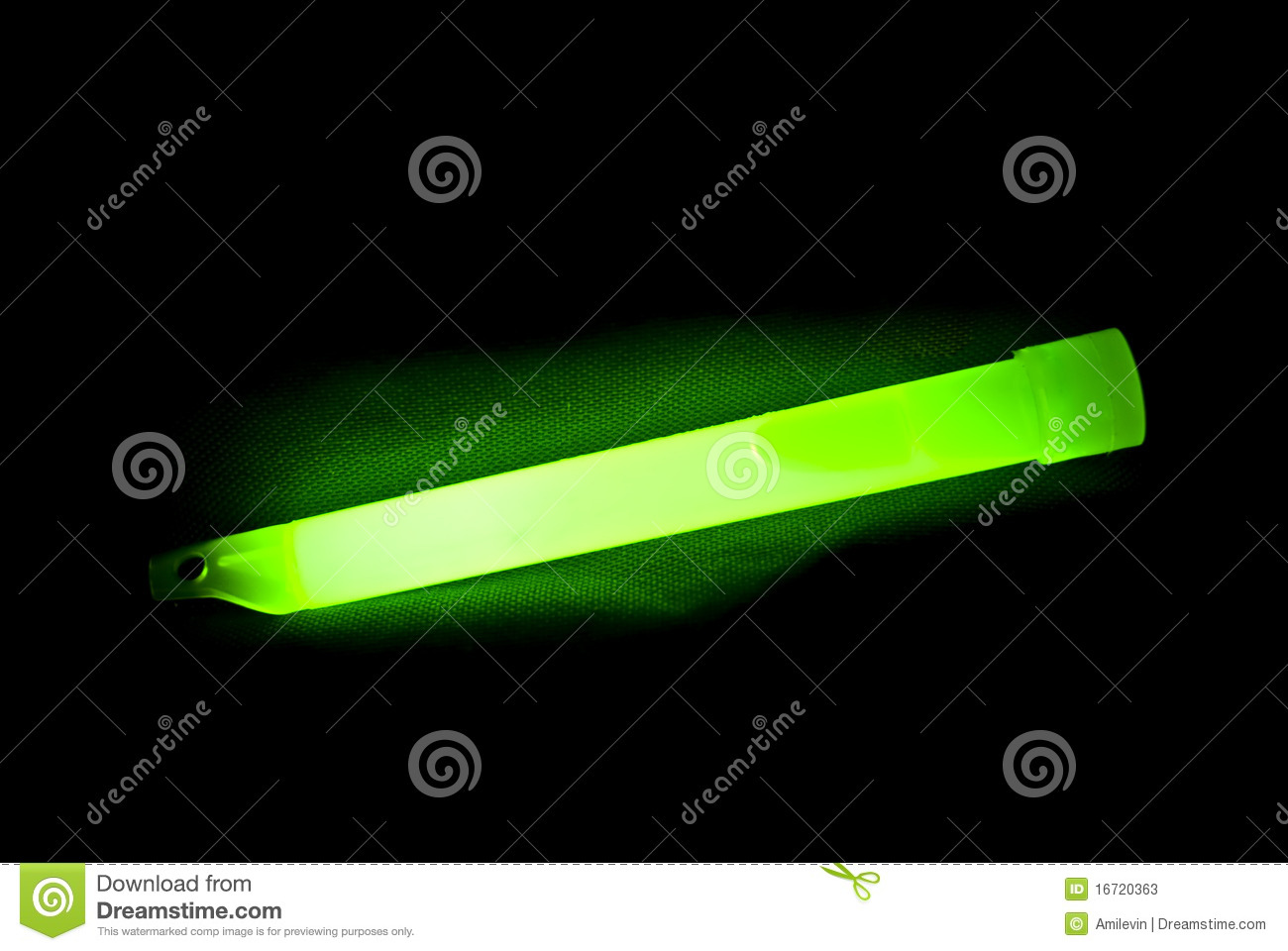 Green Stick Light Glows In The Dark
