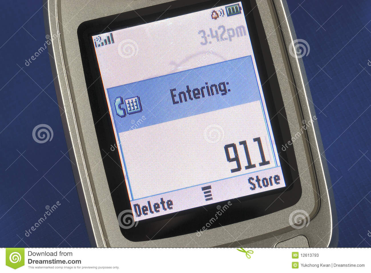 Emergency Number 911 Displayed On A Cell Phone Stock Photos   Image    