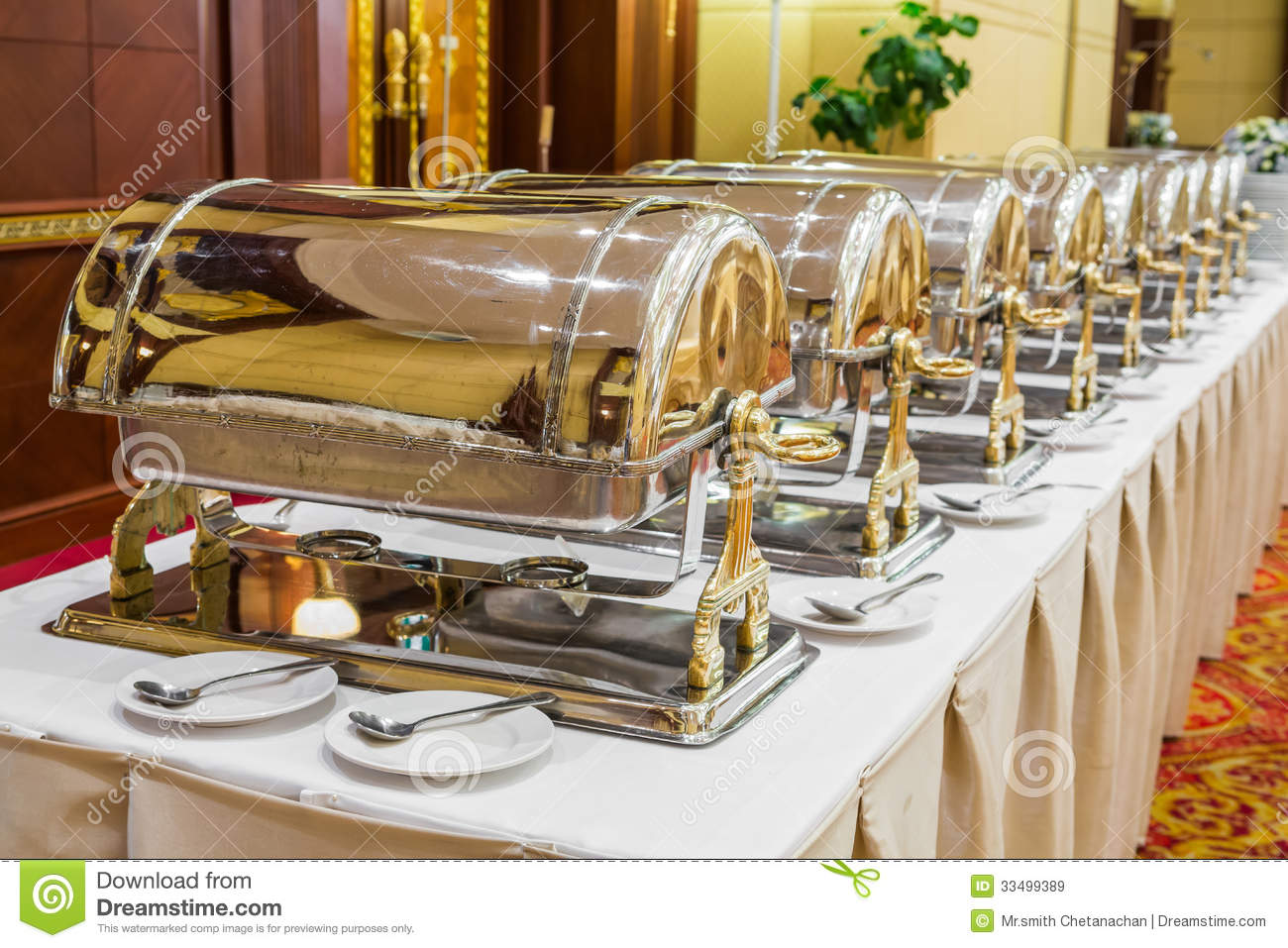 Warming Trays For Buffet Line Royalty Free Stock Images   Image