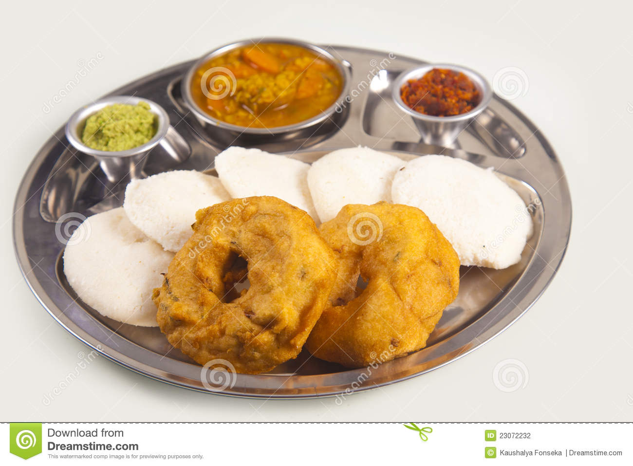 Indian Food Dish   Vade And Idly   Stock Photography   Image  23072232