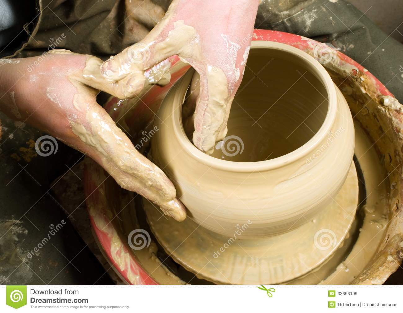Hands Of A Potter Royalty Free Stock Images   Image  33696199