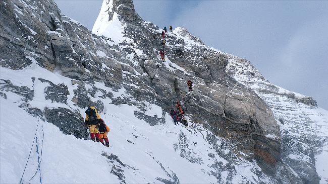 Dead Climber Everest