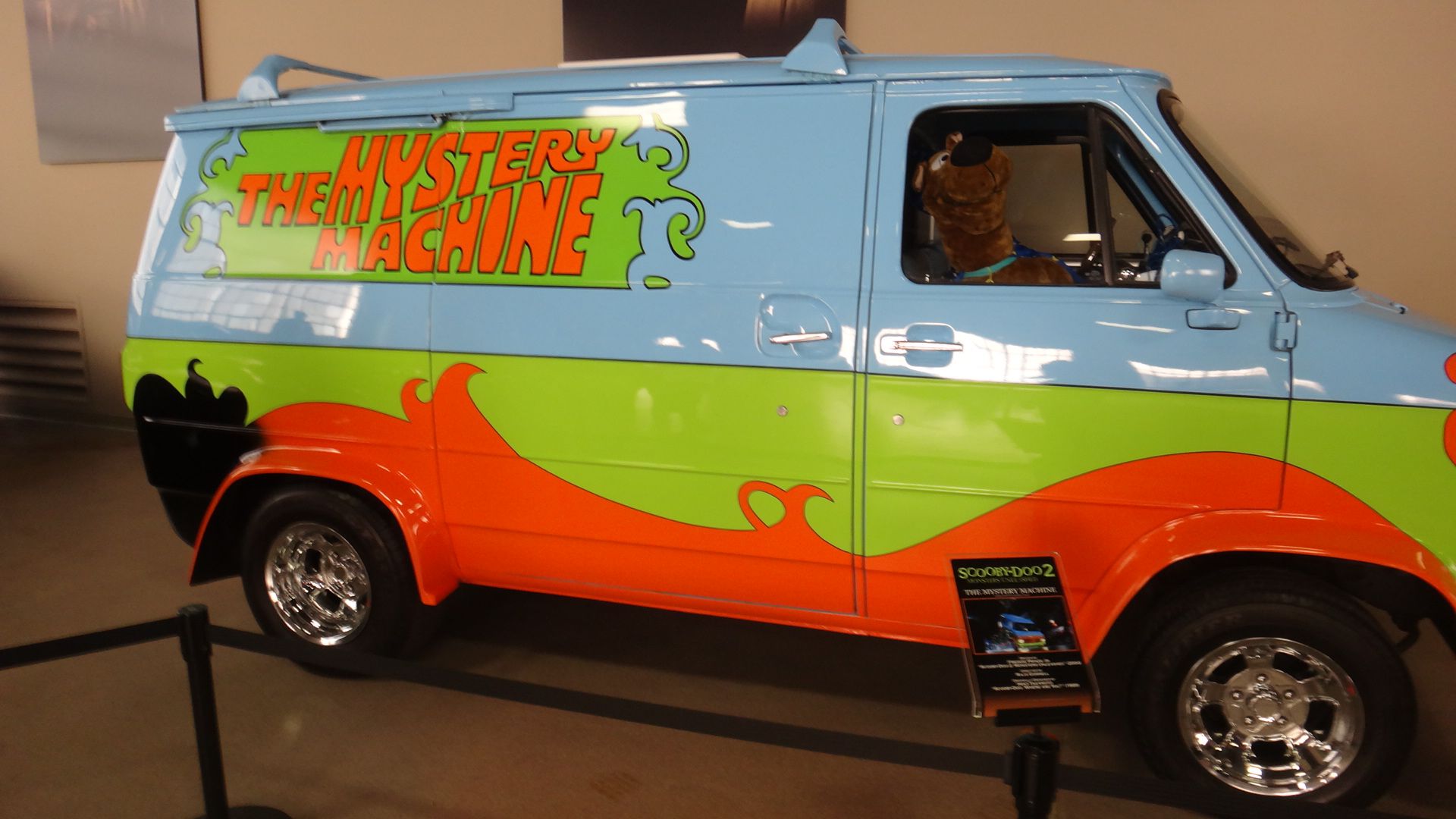 Scooby Doo Van Warner Bros