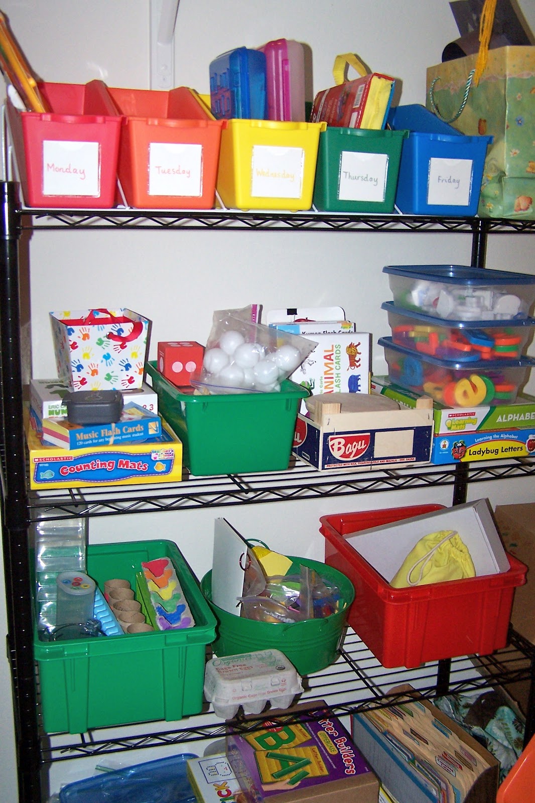 Units Hold Coloring Books And Various Resources I Use For Super Tot