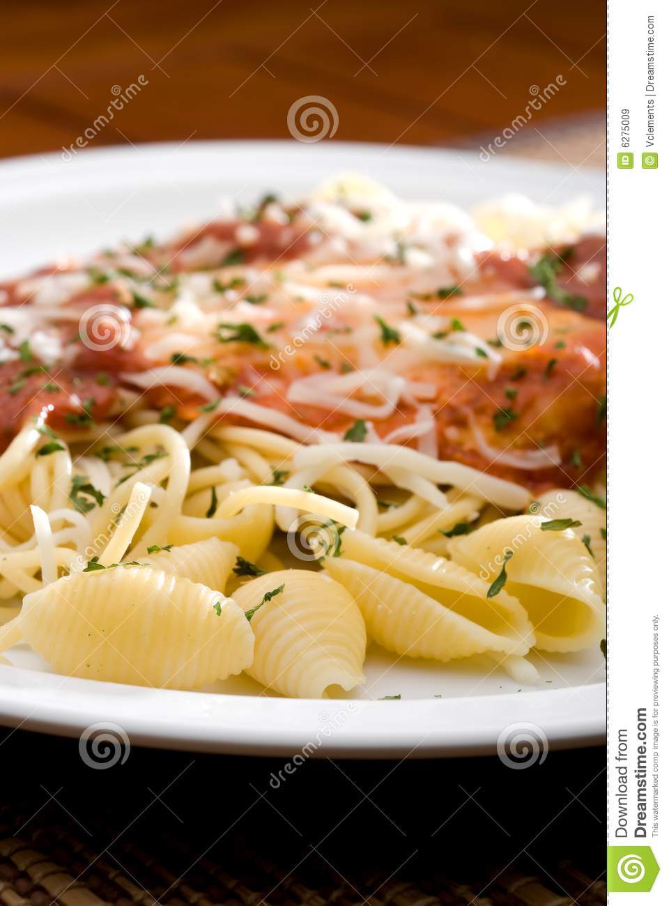 Chicken Parmesan And Noodles Royalty Free Stock Images   Image