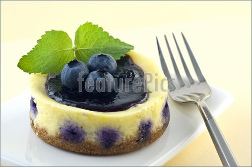 Photo Of Mini Blueberry And Lemon Cheesecake With Selective Focus And    