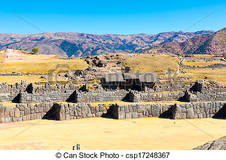 The Famous 32 Angles Stone In Ancient Inca Architecture    Csp17248367
