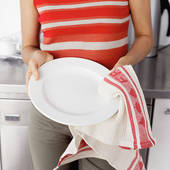 Drying Dishes Clipart Drying Dishes With A Rag