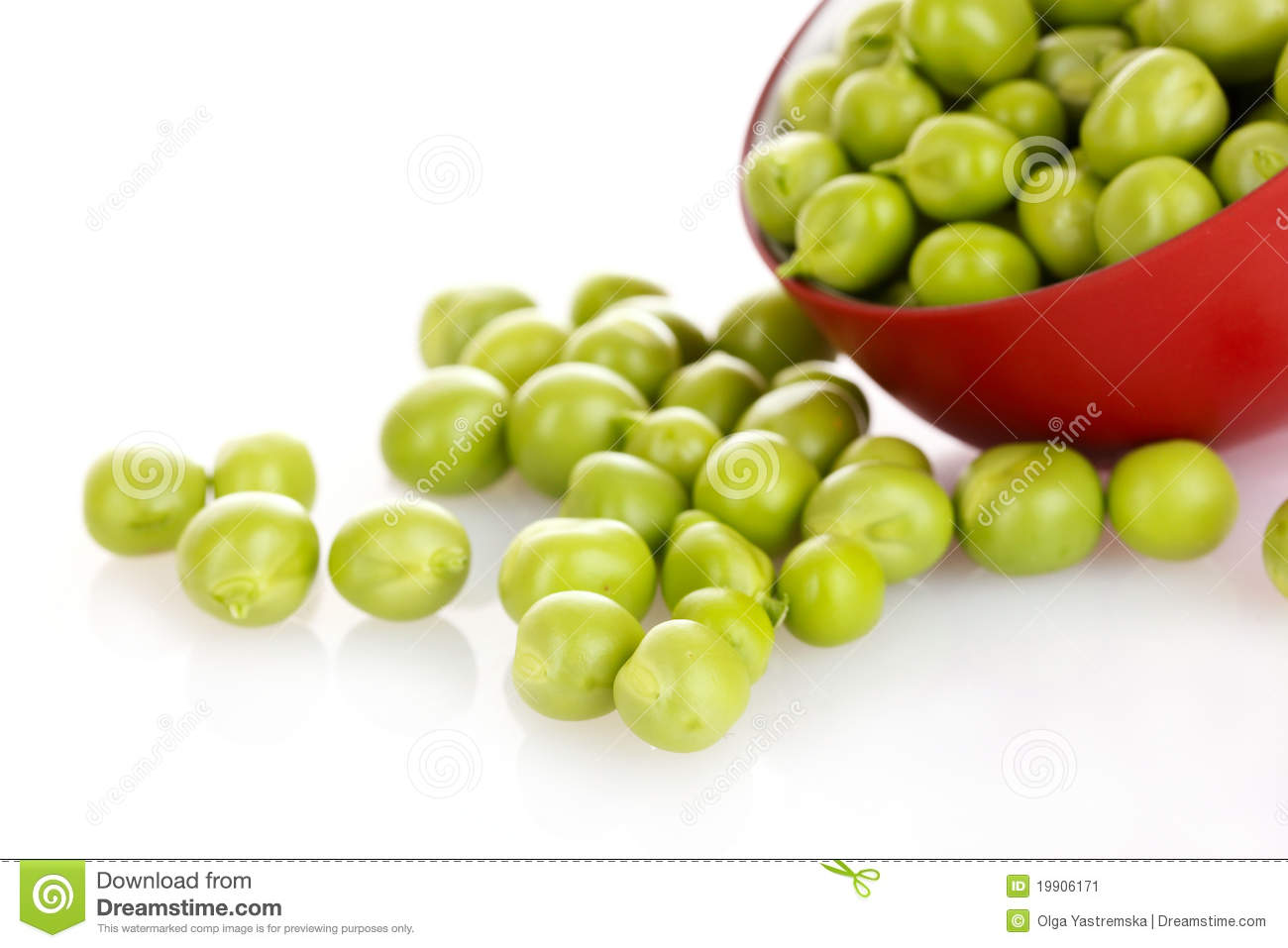 Green Peas In A Red Bowl Stock Image   Image  19906171