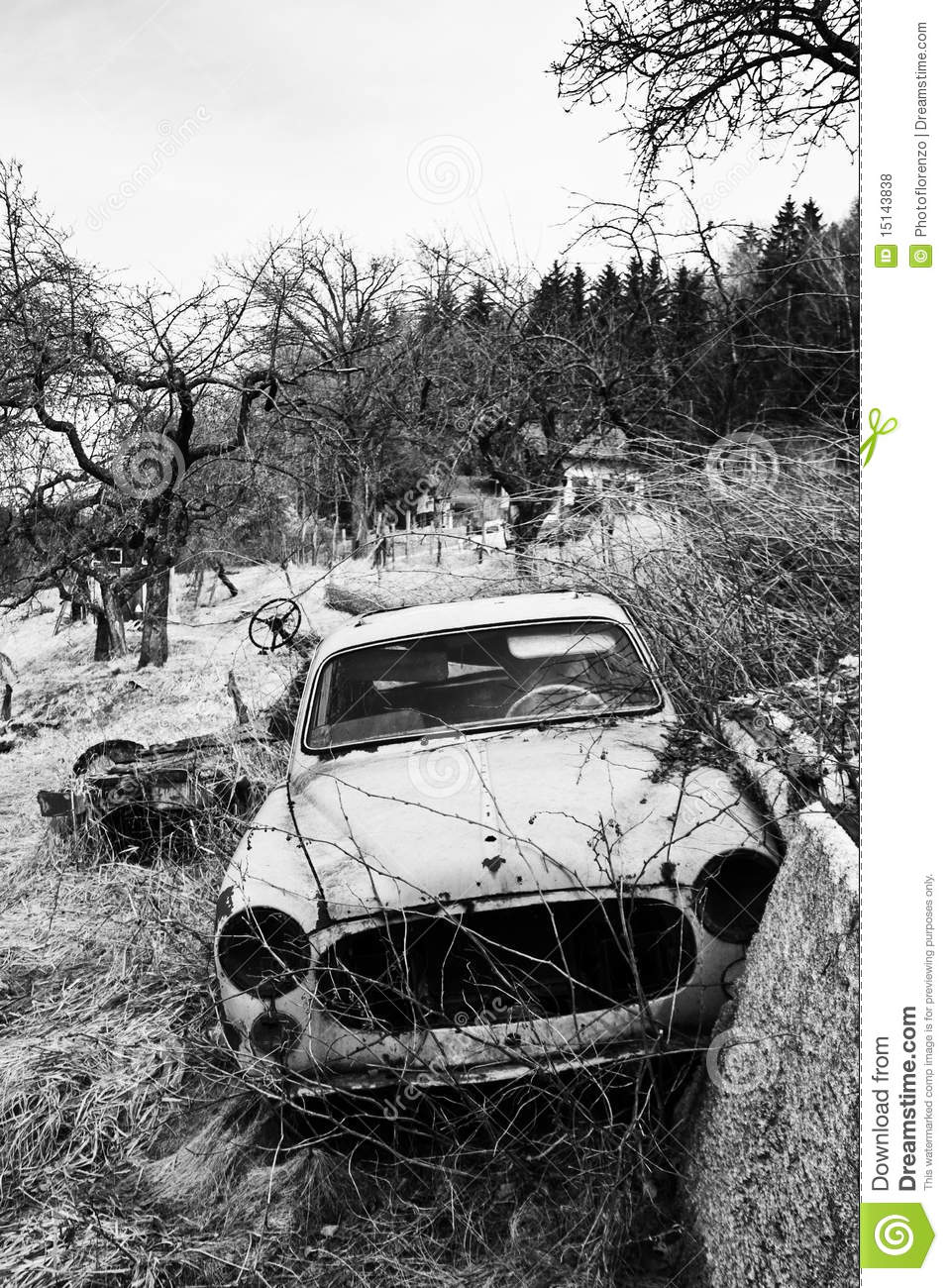 Broken Car In Black And White Royalty Free Stock Photos   Image